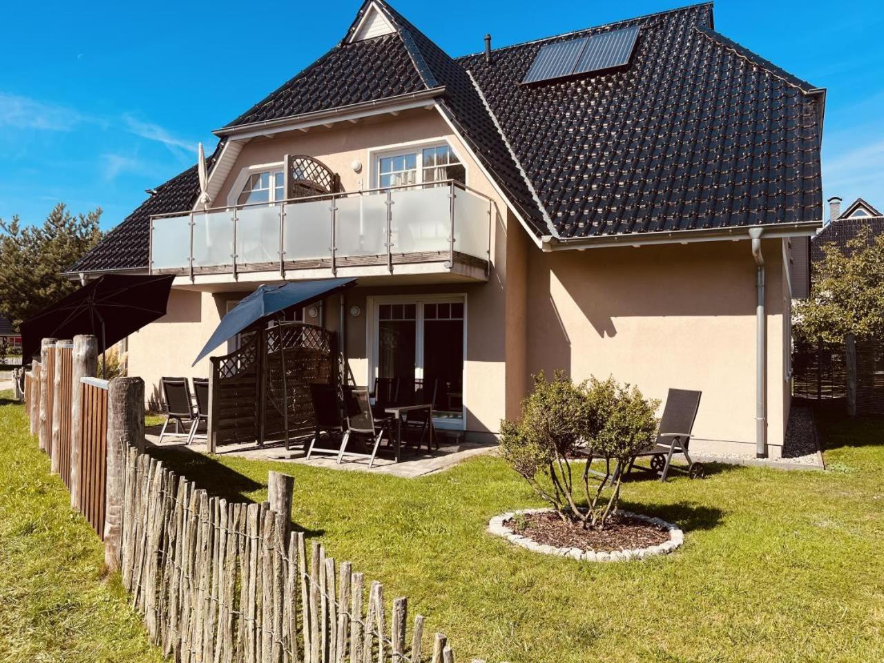 Ferienwohnung Blue In Борн Экстерьер фото